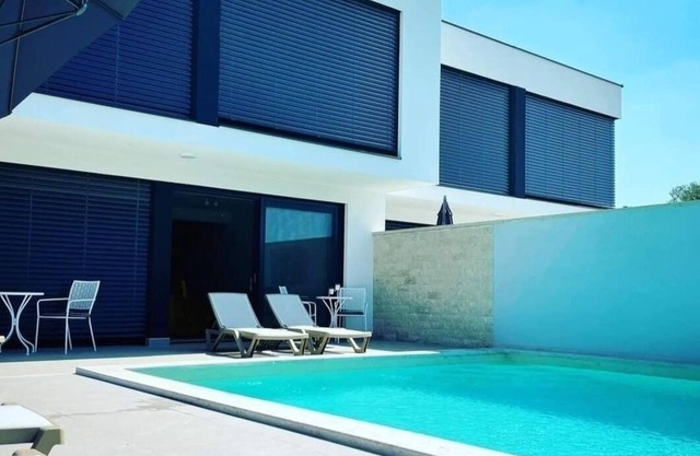 Vacation home for 8 guests with 180m² in Valica (249791)
