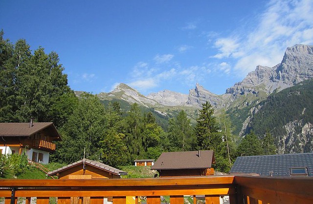 Vacation home Le Chamois in Ovronnaz - 6 persons, 3 bedrooms