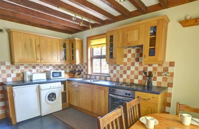 Vacation home Llanfaglan House in Caernarfon - 5 persons, 3 bedrooms