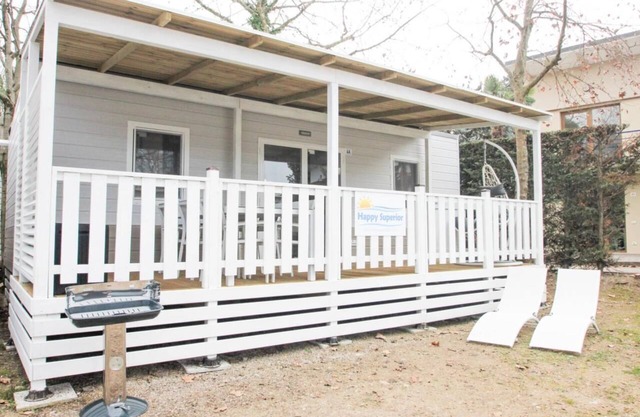Vacation Village Park Albatros Mobilehome Happy Superior for 7 people
