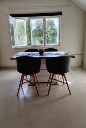 Vanha hirsikoulun yläkerta