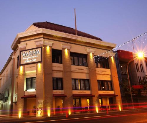 Varna Culture Hotel Soerabaia