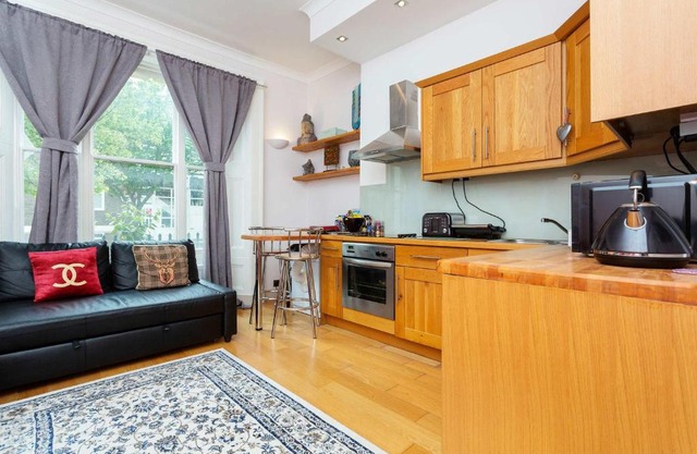 Veeve - Little Venice Hideaway