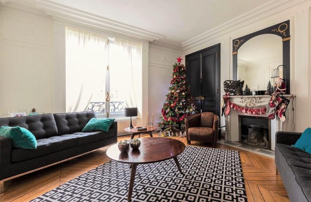 Veeve - Sophistication by Square de Batignolles