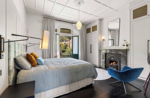 Vermont - Luxury family home in heart of SYD