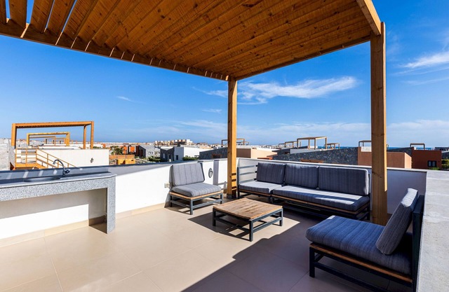 VESTA - Luxury Villa - 2BR - Bay West