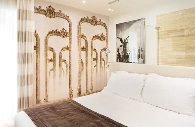 Via Del Corso Home Roma