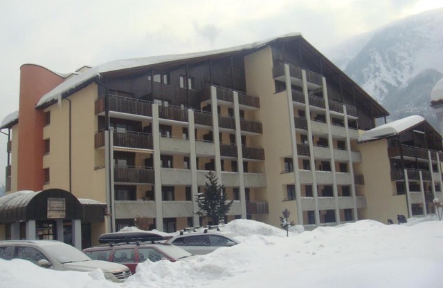 Via Disentiserhof 1