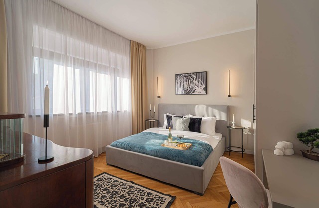 Vibrant & Spacious 3BR Condos on Amzei Square