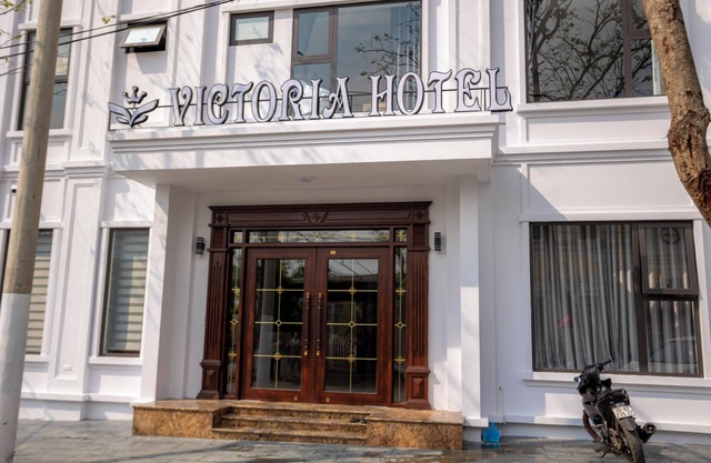 Victoria Hotel MC - by BAY LUXURY
