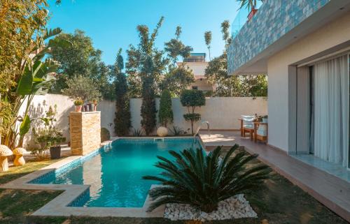 Victoria Luxury Villa