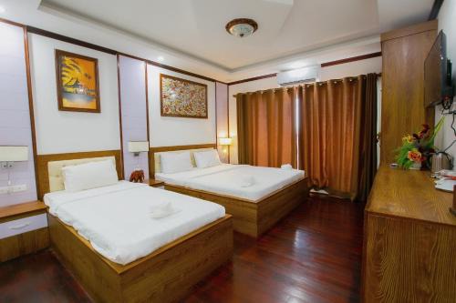Vientiane Ruby Riverside Hotel