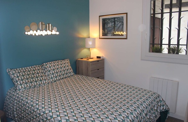 VIEUX BOUCAU CITY CENTER, BEAUTIFUL 1-BR APARTMENT