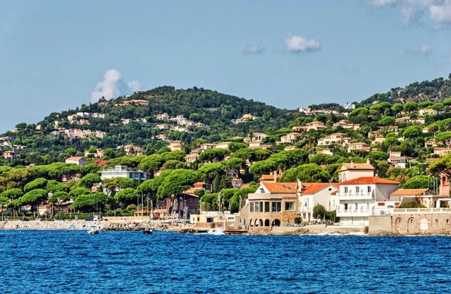 VIEW OF HARBOUR OF STE MAXIME- A LUXURY VILLA WITH SPA & POOL