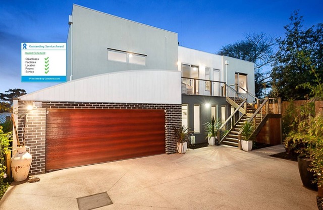 Views Of The Bay - Serenity Guesthouse Dromana on the Mornington Peninsula