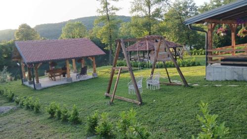 Vikendica Krupa na Vrbasu
