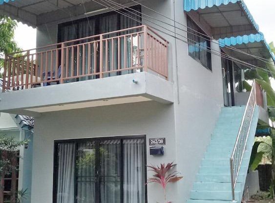 VILAGE STUDIO TV 3, 1.5 KM TO BANGTAO BEACH(1157 )