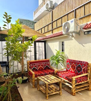 Villa 2, Modern Charm Facing Carrousel with Ocean View