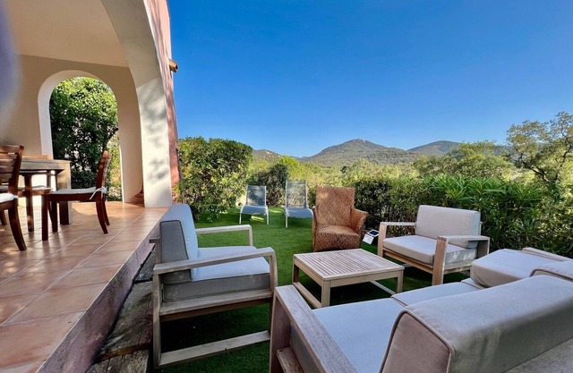 Villa 3 bedrooms 82m² - 6 people Golfe de Saint Tropez - Wifi and Air Conditioning