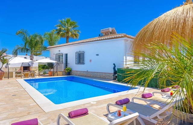 Villa ∙ 4 bedrooms ∙ 8 guests