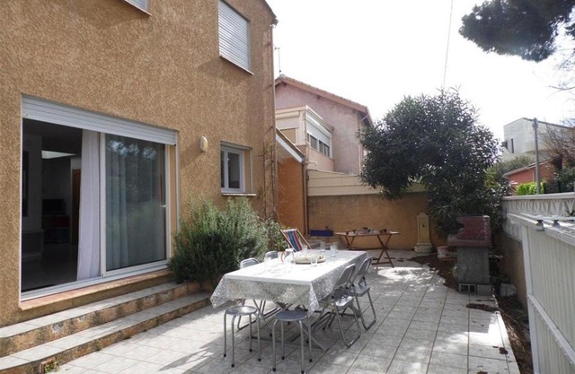 Villa 4 pièces, jardin, 8 couchages, Grau d'Agde - FR-1-423-10