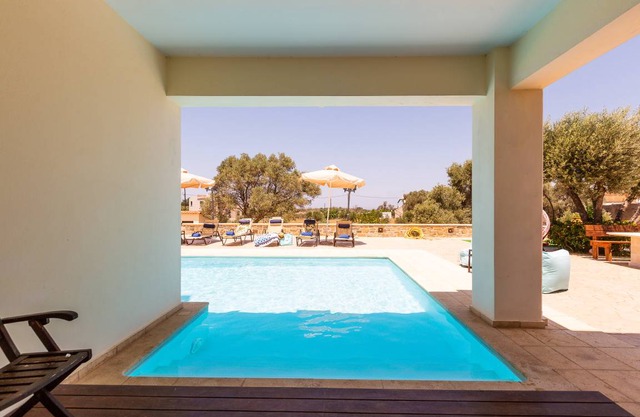 Villa 4 Seasons, tangible luxury on your vacation!