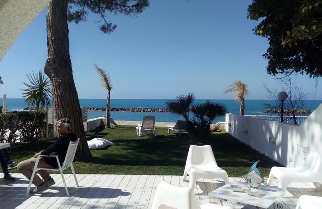 Villa Sulla Spiaggia Diamante 