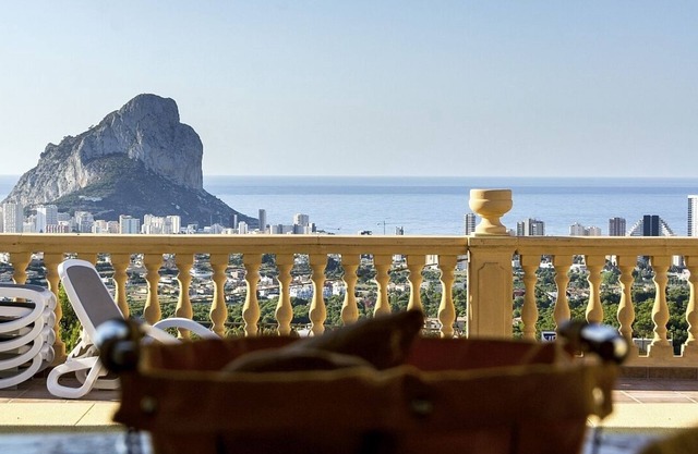 Villa Aguila with panoramic mountain and sea views, private pool, terraces