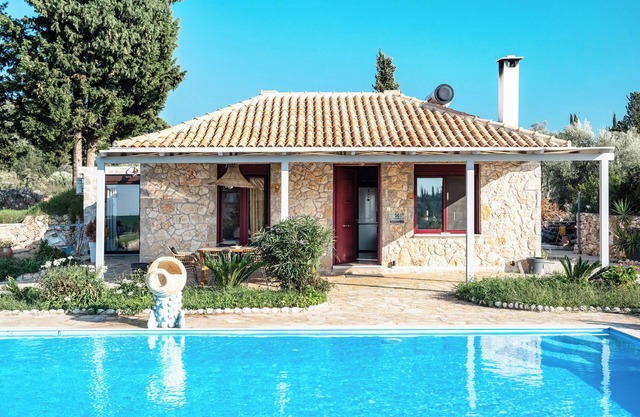"Villa Alexandros" with Sea View, Private Pool & Wi-Fi