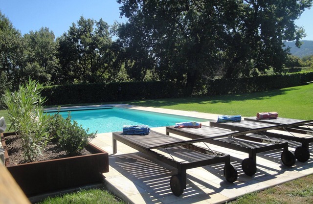 Villa Alexia Tuscany (entire house with private garden and pool)