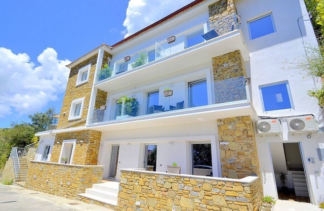 Villa Alfea Situated Secluded 