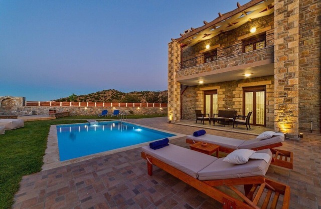 Villa Anatoli - Asfendamos Villas