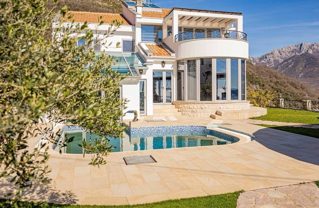 Villa Aventurine with Private Pool