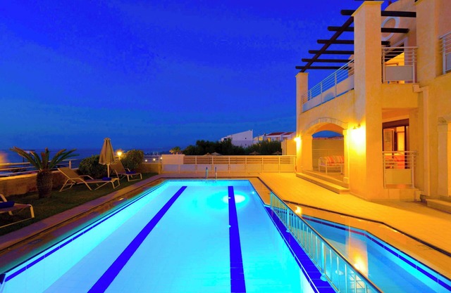 Villa Avra - Five Bedroom Villa, Sleeps 12