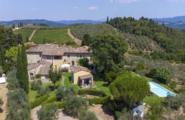 Villa Belchianti by MMega