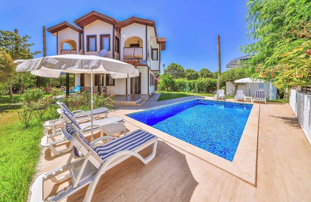 Villa Beste - Four Bedroom Villa, Sleeps 7