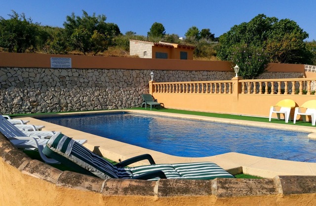 VILLA bungalow - WIFI, Swimming pool - air conditioning - Terrace - garden,