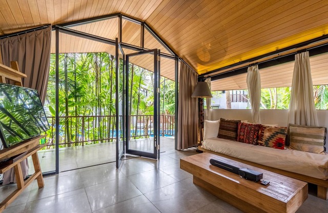 Villa C with Pool View - MANA VILLAS