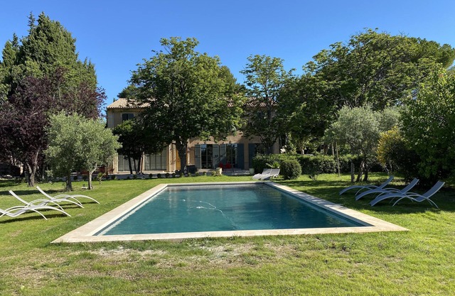 Villa Cabardèle, Aix-en-Provence, 6 bedrooms