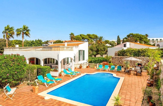 Villa Can Palmeras by Villa Plus