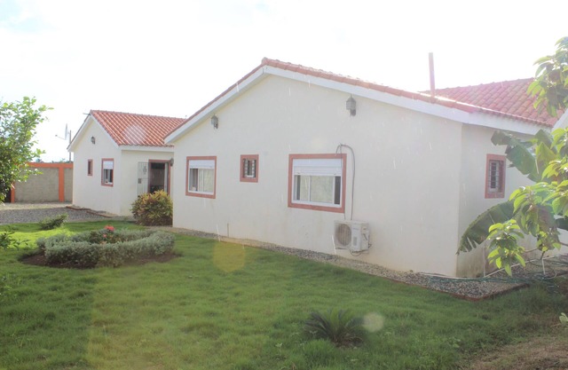 villa caracouera near beach