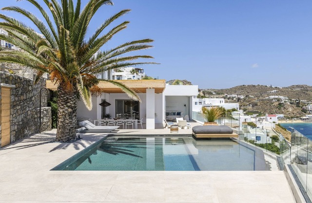 Villa Channel II in Psarou, Mykonos