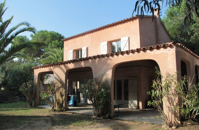 VILLA CIUCIARELLA 300 METERS FROM THE BEACH