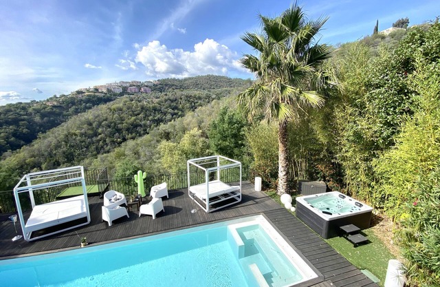 Villa Colina Cannes 8 People 4 Bedrooms Swimming pool & SPA (parties not allowed)
