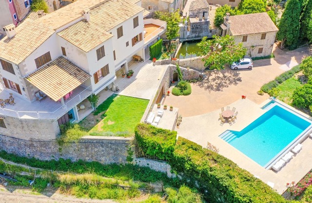 VILLA COMBO, ESTELLENCS
