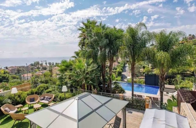Villa D&D sea view