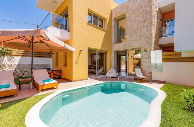 Villa Daphne Gouvia by Villa Plus