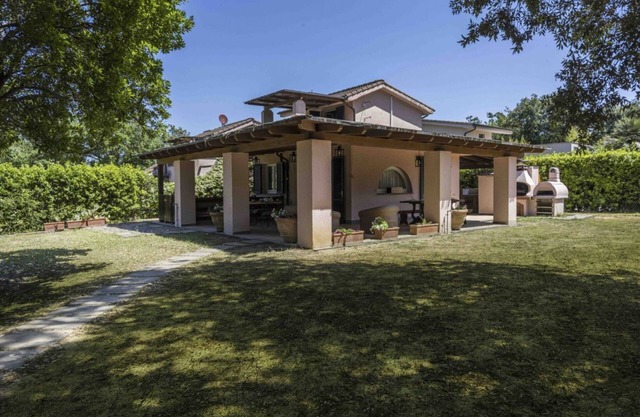 Villa dei Licheni by MMega