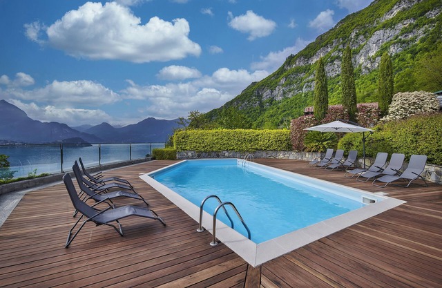 Villa "Diamante" close to Lake with Mountain View, Shared Pool & Wi-Fi