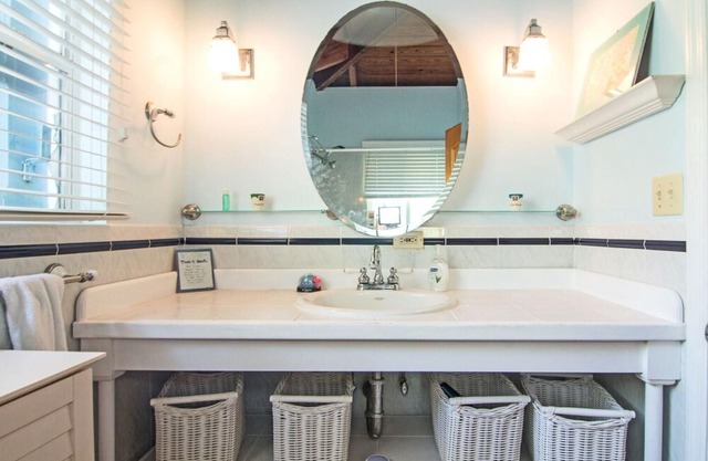 Villa Eau Claire - Magens Bay Affordable Beachfront Villa